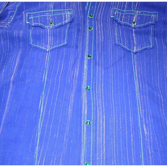 NWT Cowgirl Up Embroidered Yoke Western Jewel Embellished Shirt Blue Pinstripe L - Picture 6 of 14